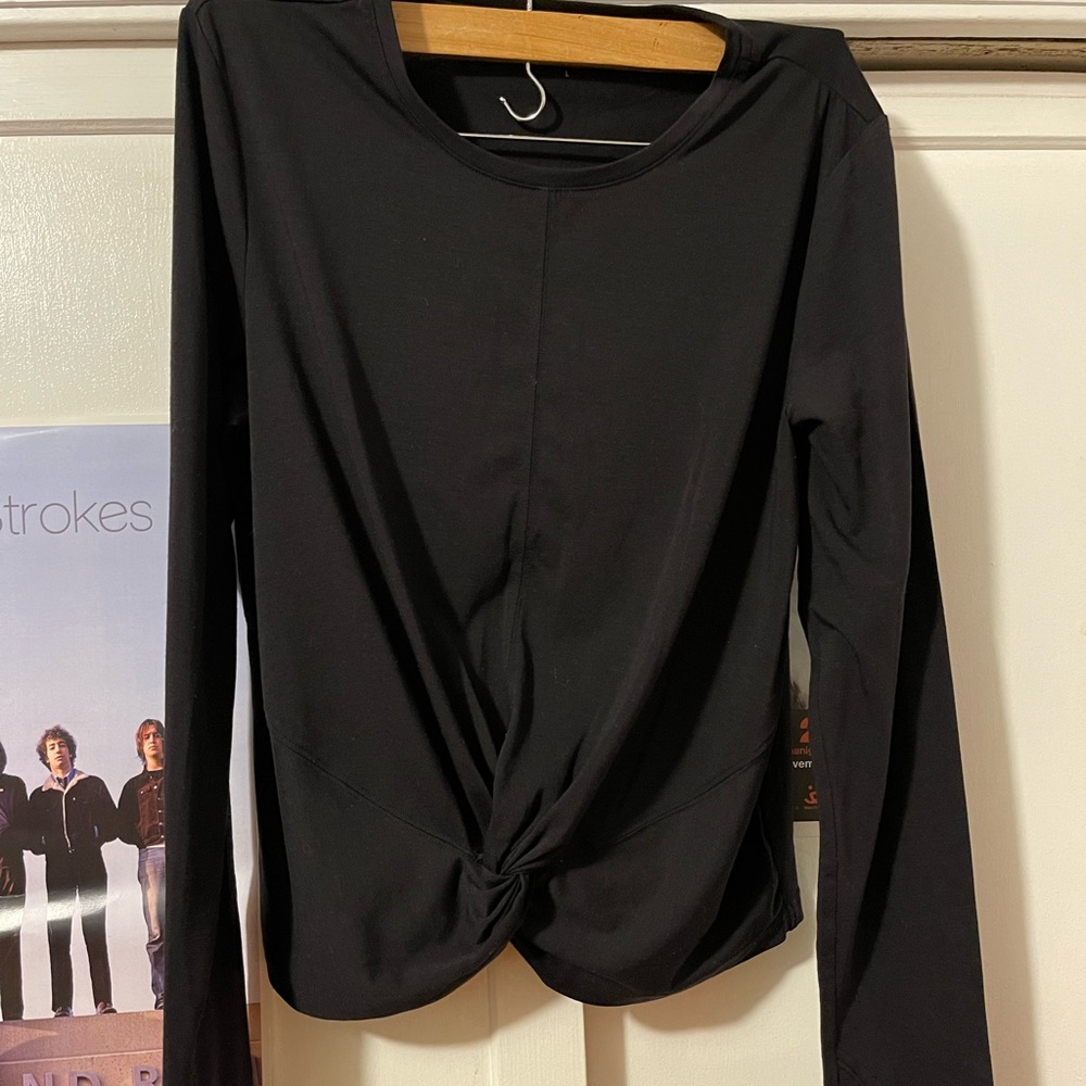 Athleta long sleeve twist top